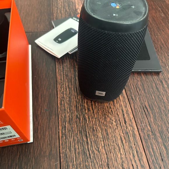 JBL Black Bluetooth Speaker